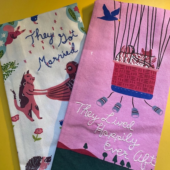 Absolutely Adorable Cloth Napkins - Picture 1 of 2